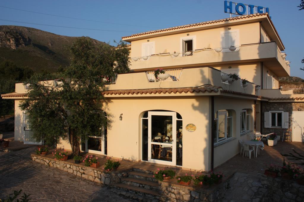 Hotel Belvedere Sperlonga Exterior photo